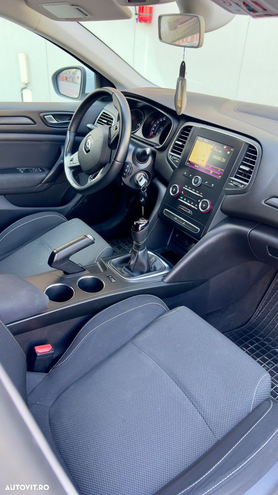 Renault Megane ENERGY dCi 90 EXPERIENCE - 11