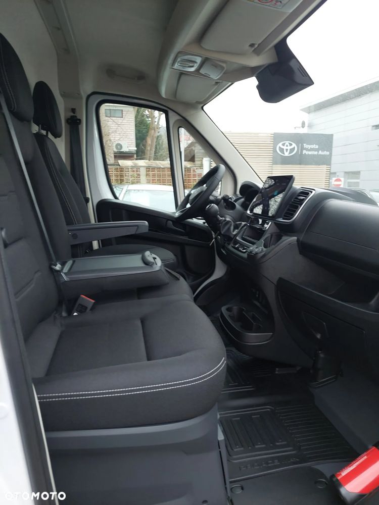 Toyota Proace MAX - 18