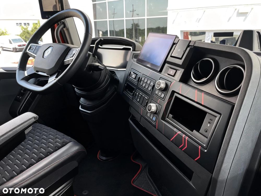 Renault *GWARANCJA* T480 - 16