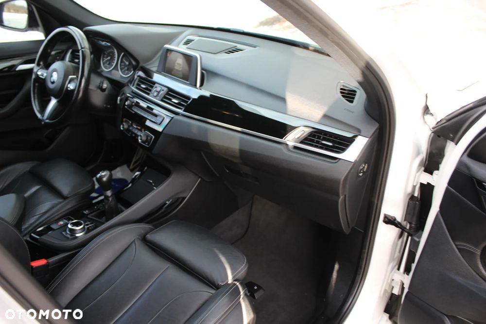 BMW X1 xDrive20d M Sport - 30