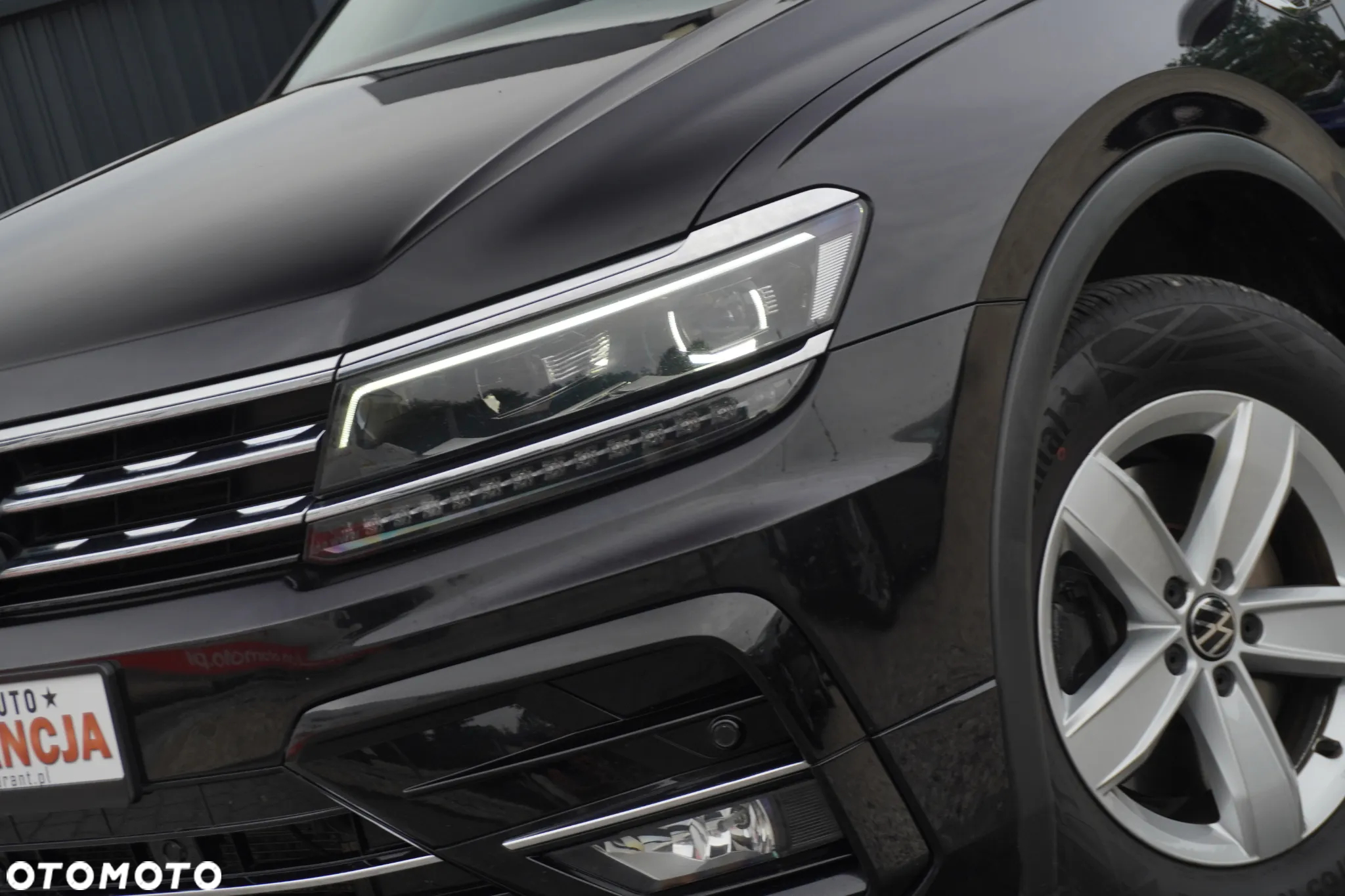 Volkswagen Tiguan Allspace 2.0 TSI 4Mot Highline DSG - 9