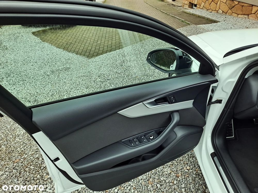 Audi A4 Avant 35 TDI S tronic advanced - 16