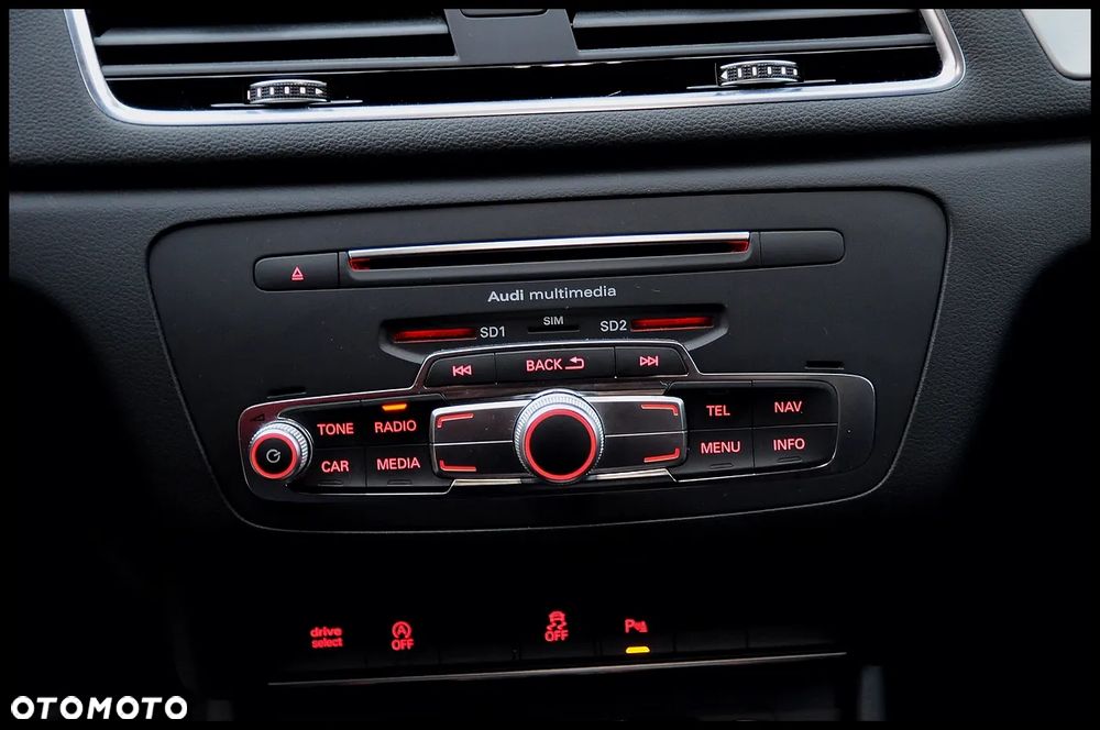Audi Q3 1.4 TFSI Sport S tronic - 35