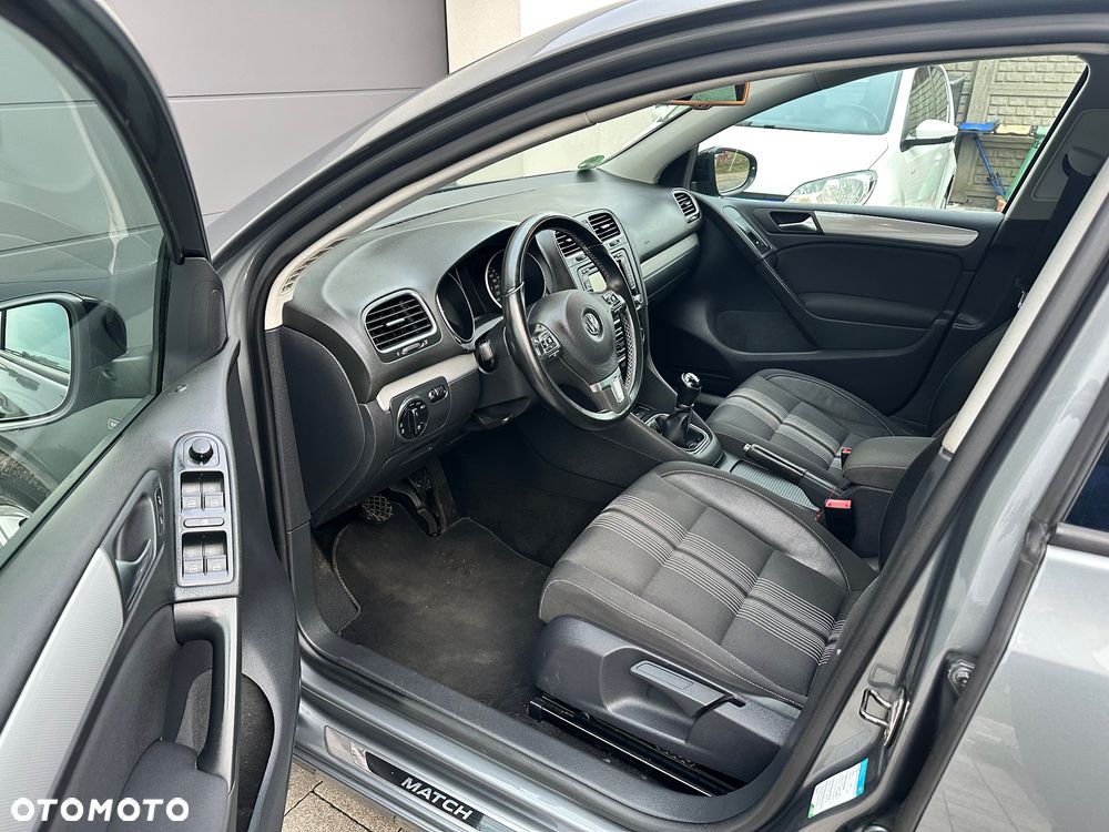 Volkswagen Golf 1.4 TSI MATCH - 7