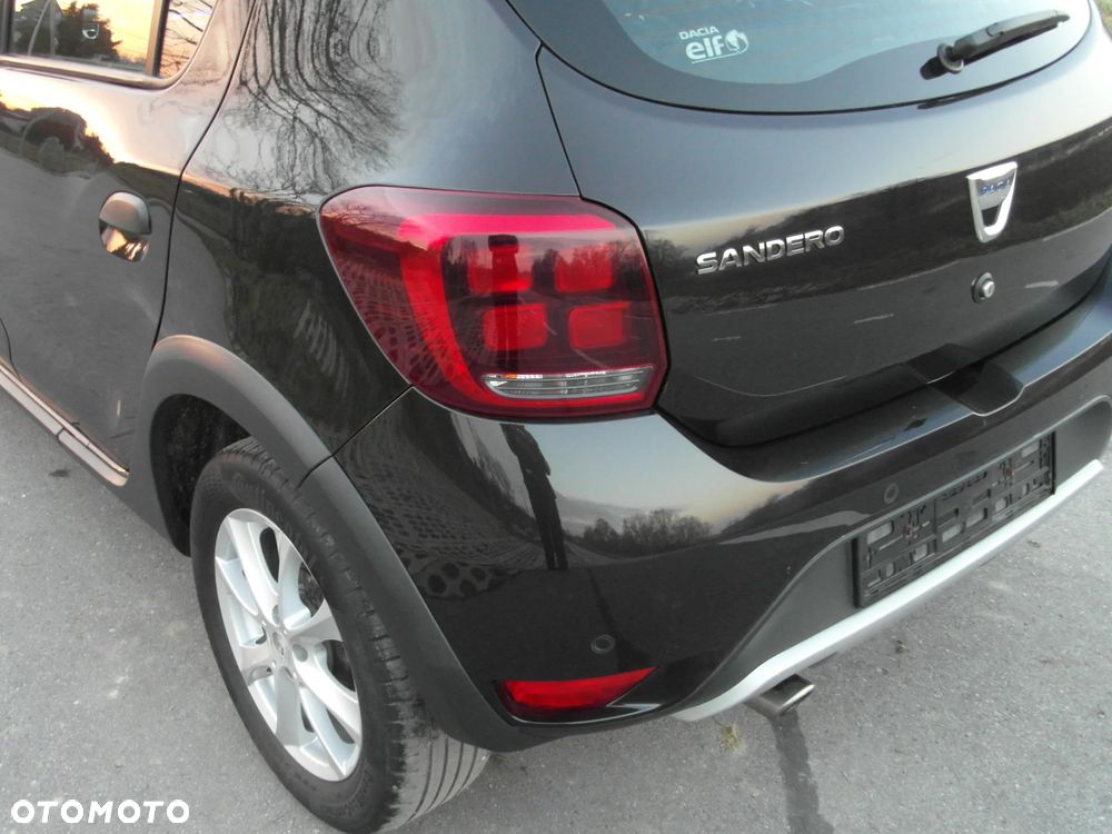 Dacia Sandero Stepway TCe 90 Easy-R S&S Celebration - 5