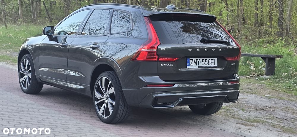 Volvo XC 60 - 4