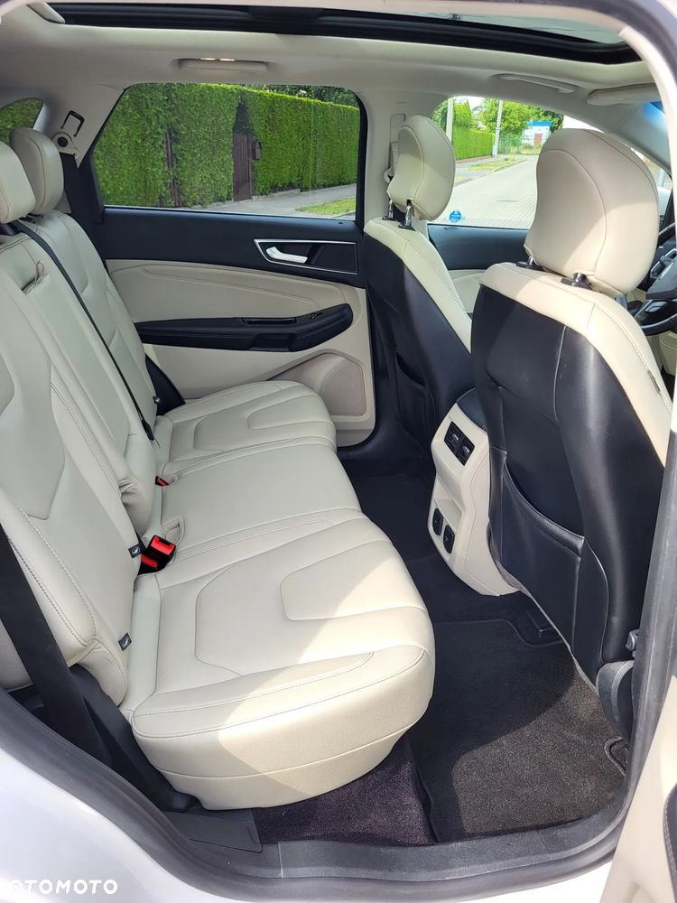 Ford Edge - 10