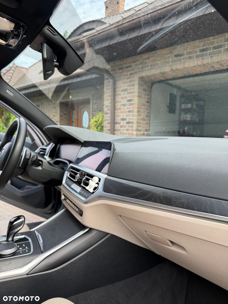 BMW Seria 3 320d M Sport Shadow sport - 22