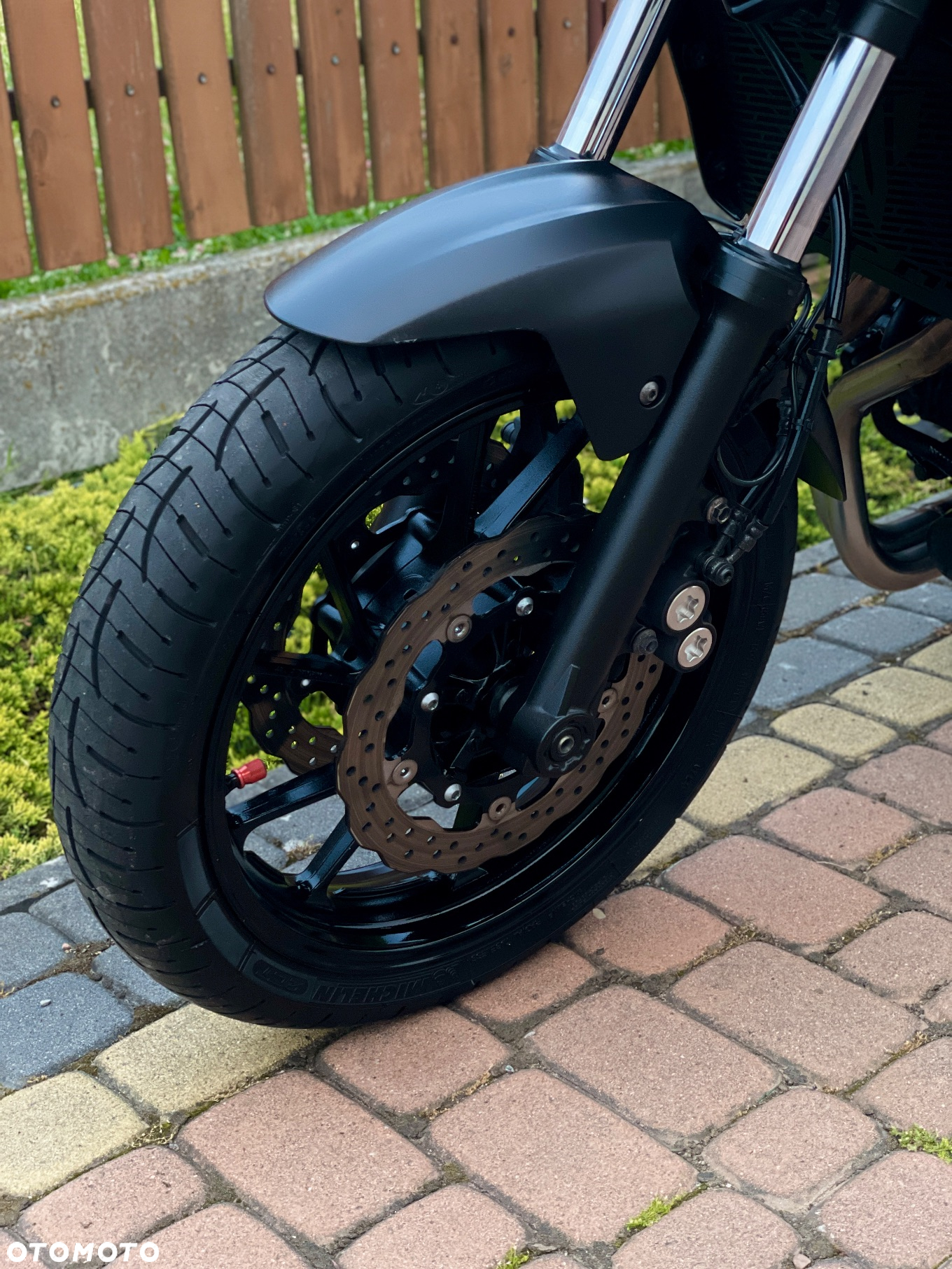 Yamaha MT - 22