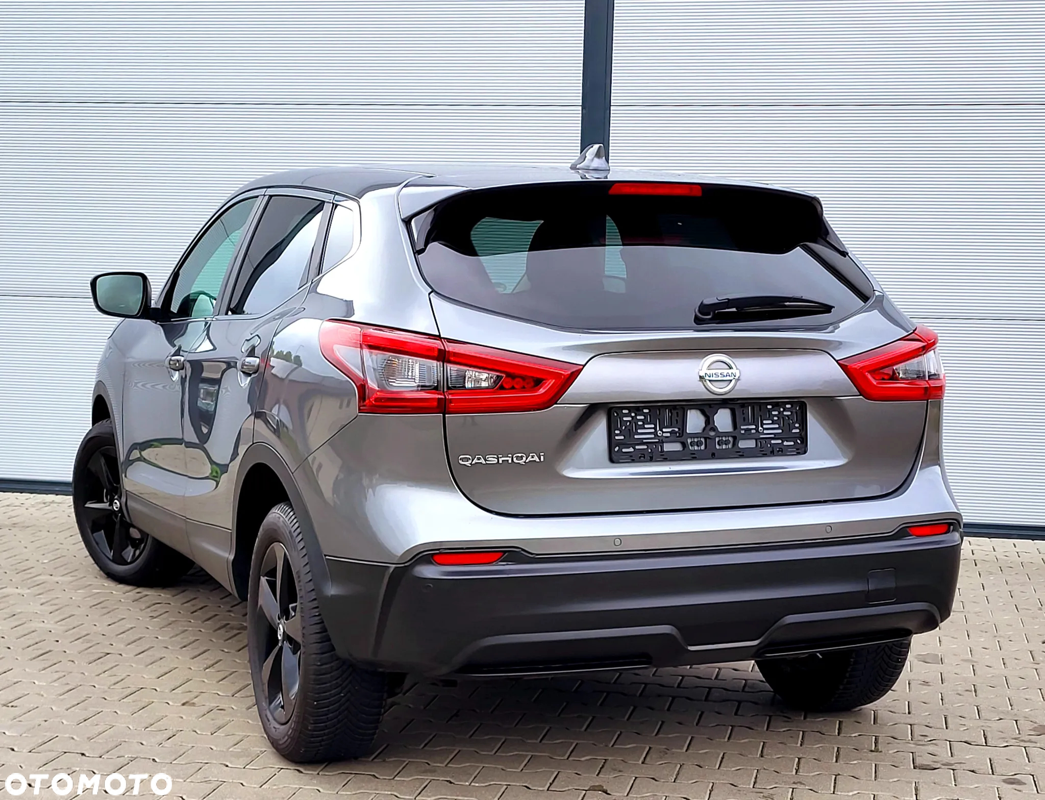 Nissan Qashqai 1.6 DCi N-Connecta Xtronic - 21