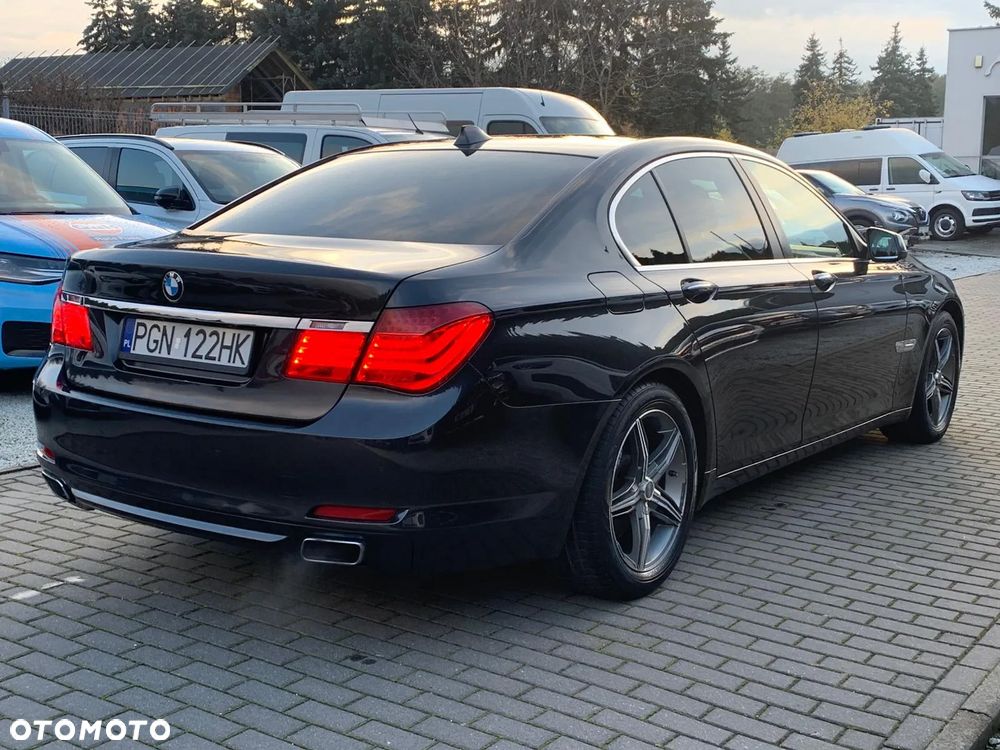 BMW Seria 7 740d xDrive - 5