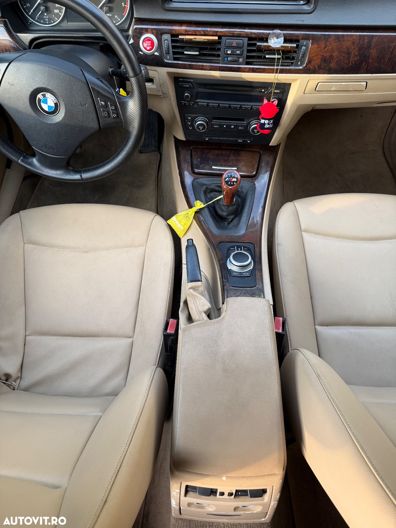 BMW Seria 3 318d - 11