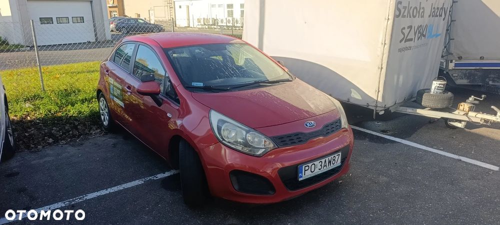 Kia Rio 2014 photo 2