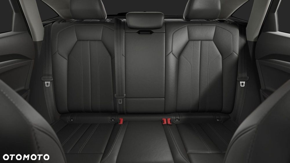 Audi Q5 Sportback - 9