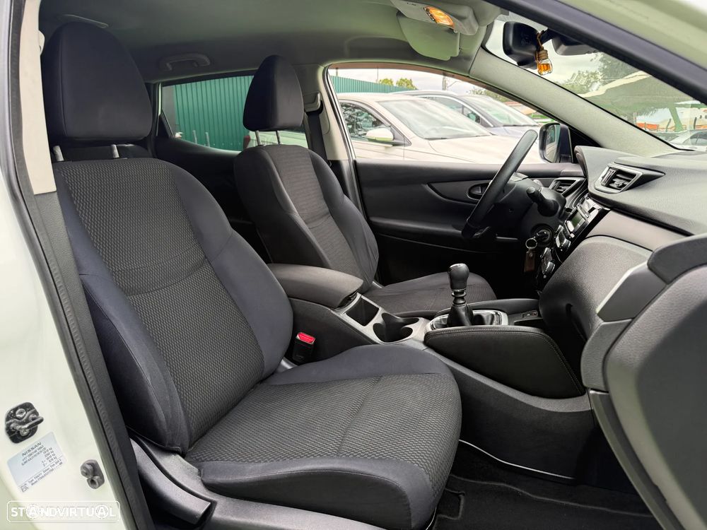 Nissan Qashqai 1.5 dCi Acenta RS - 18