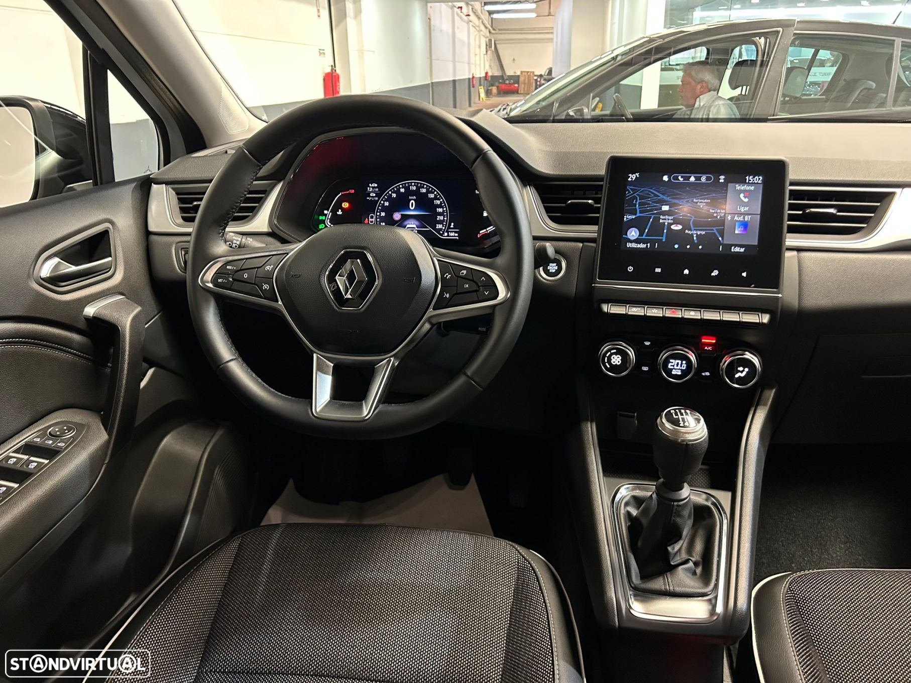 Renault Captur 1.0 TCe Techno - 21