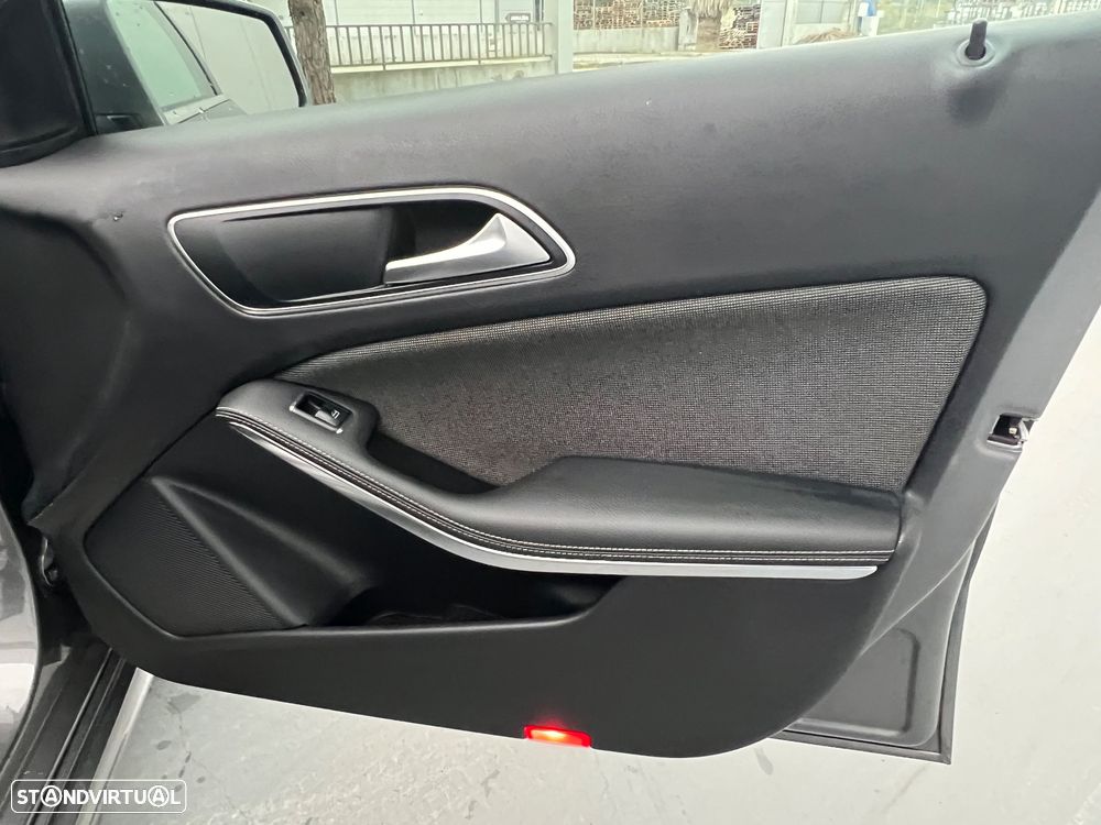 Mercedes-Benz A 180 d - 14