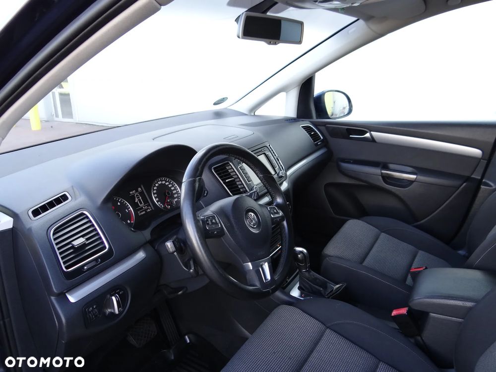 Volkswagen Sharan - 9