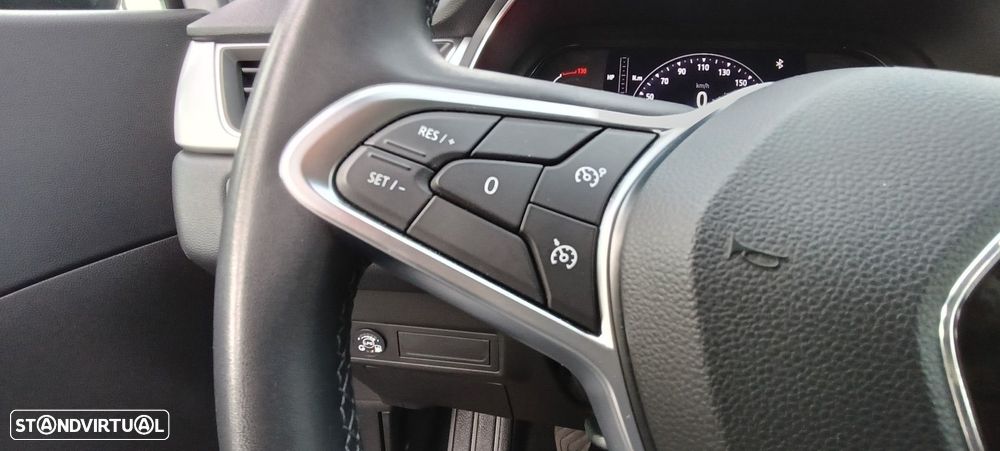 Renault Captur 1.0 TCe Exclusive Bi-Fuel - 26