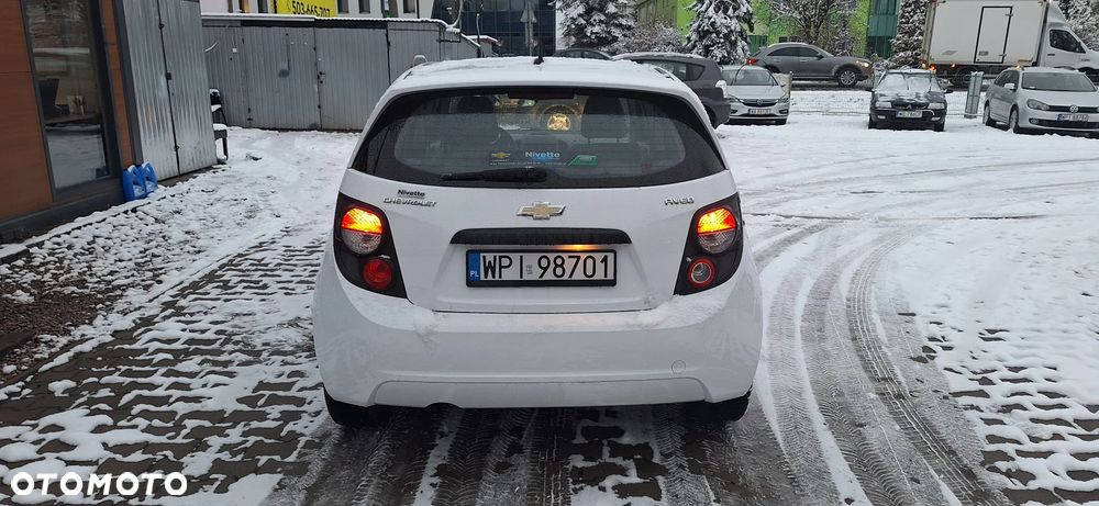 Chevrolet Aveo - 6