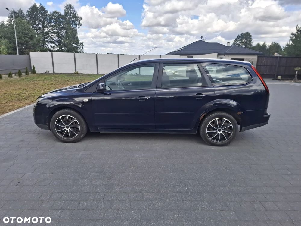 Ford Focus 1.8 TDCi Ambiente - 7