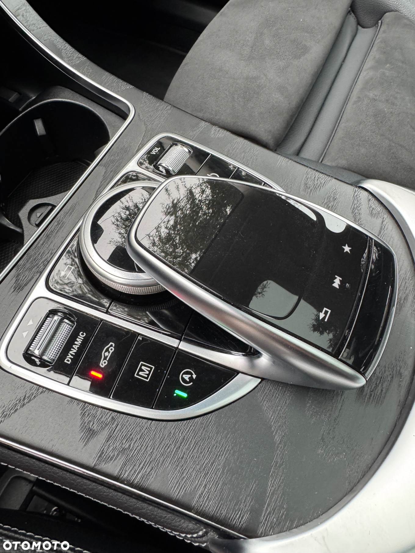 Mercedes-Benz GLC 250 d 4Matic 9G-TRONIC AMG Line - 16