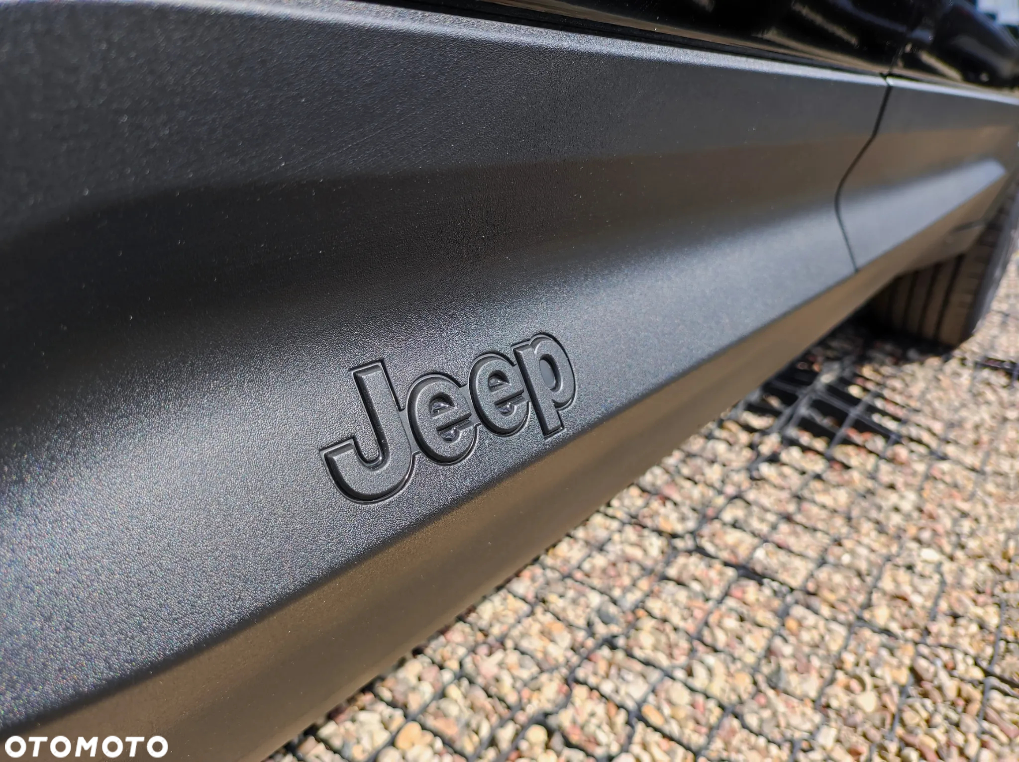 Jeep Avenger 1.2 T3 mHEV Summit FWD eDCT6 - 19