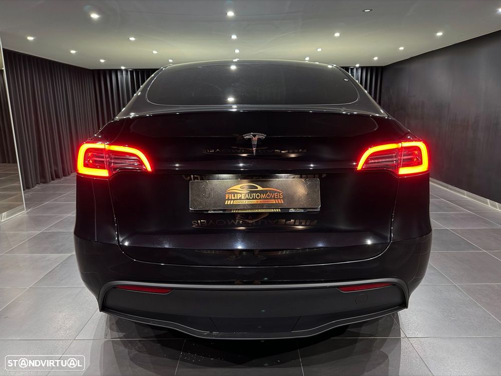 Tesla Model Y Standard - 7