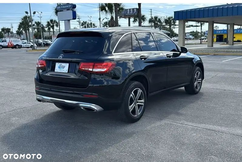 Mercedes-Benz GLC 300 4Matic 9G-TRONIC - 3