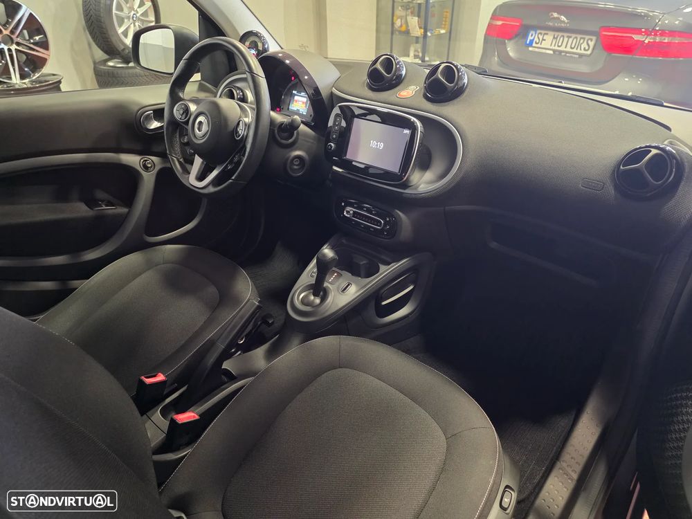 Smart ForTwo Coupé EQ passion - 14