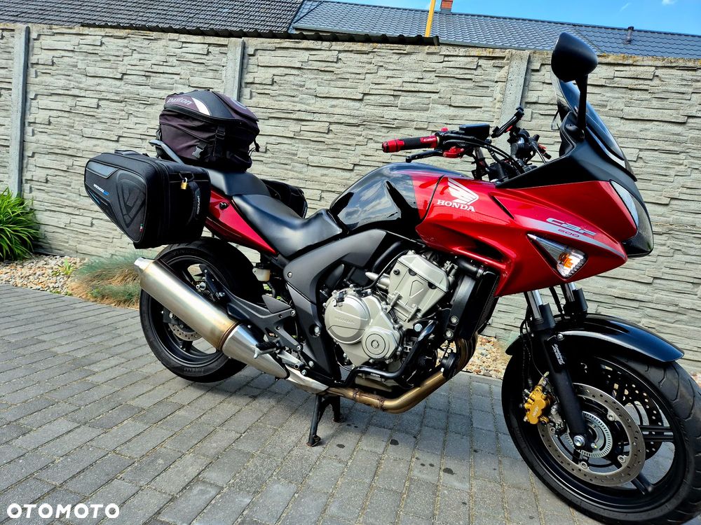 Honda CBF - 12