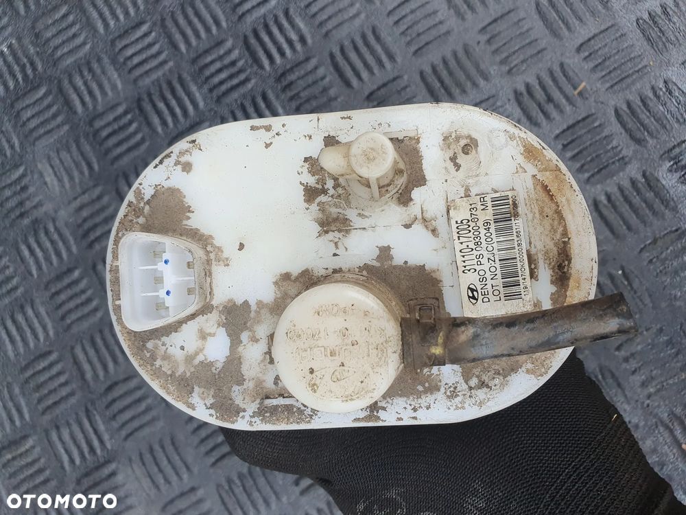 POMPKA POMPA PALIWA HYUNDAI MATRIX 1,6 16V 31110-17005 - 2