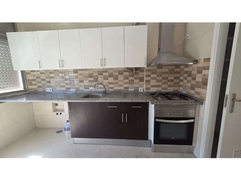 Apartamento T2 para arrendamento - Grande imagem: 3/23