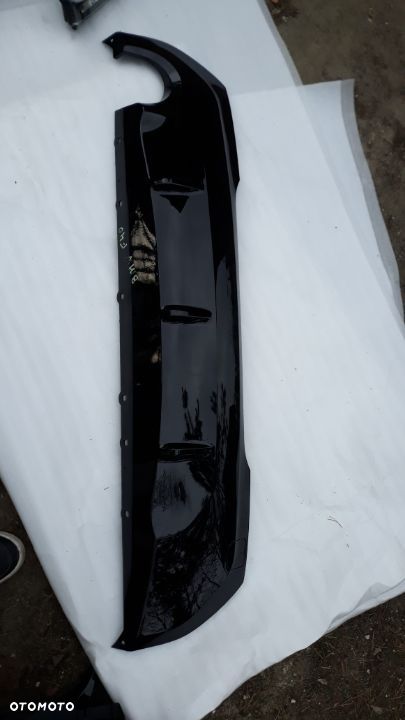 Dyfuzor tył Bmw F40 nowy  51128070950 51128070951 - 1