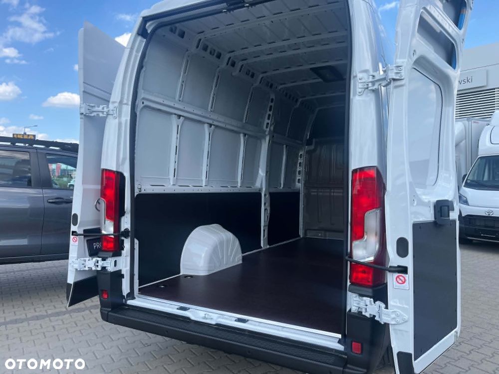 Toyota PROACE MAX L4H3 - 11