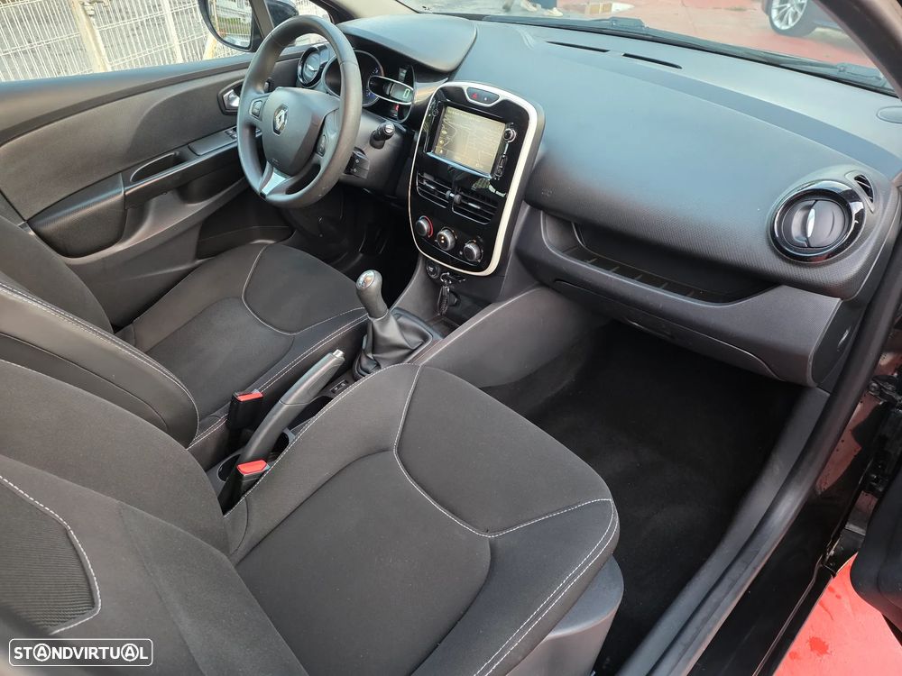 Renault Clio 1.5 dCi Dynamique S - 7