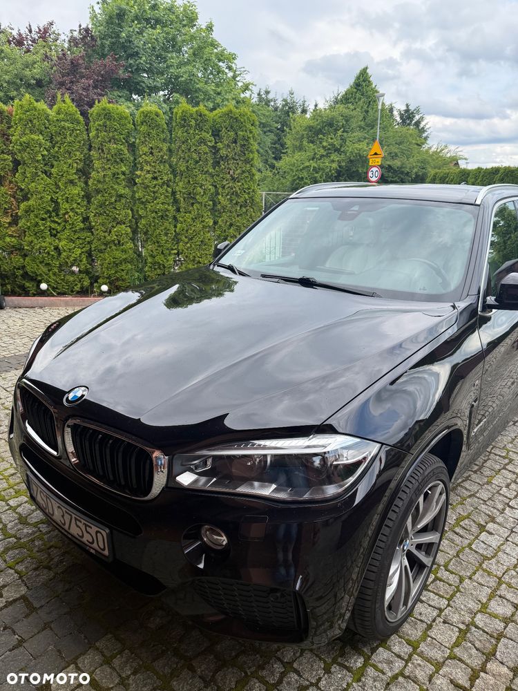 BMW X5 xDrive40d - 10
