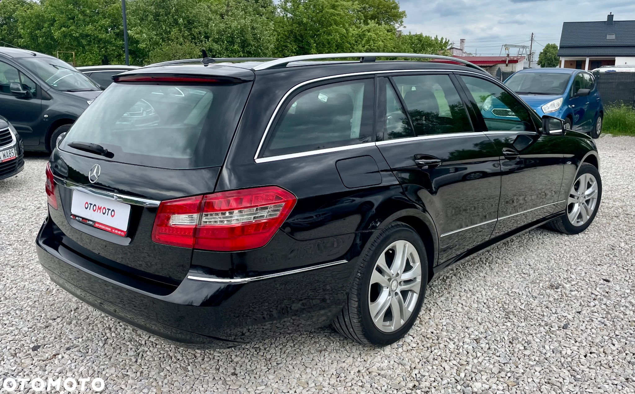Mercedes-Benz Klasa E 200 CGI BlueEffICIENCY Avantgarde - 17