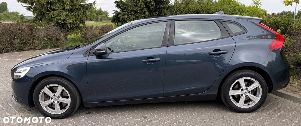 Volvo V40 D2 Geartronic Linje Svart - 4