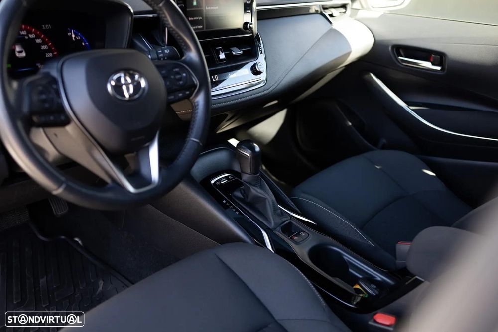 Toyota Corolla 1.8 Hybrid Active - 20