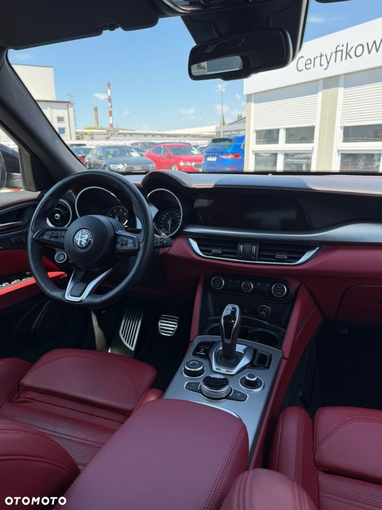 Alfa Romeo Stelvio 2.0 Turbo Veloce Q4 - 28