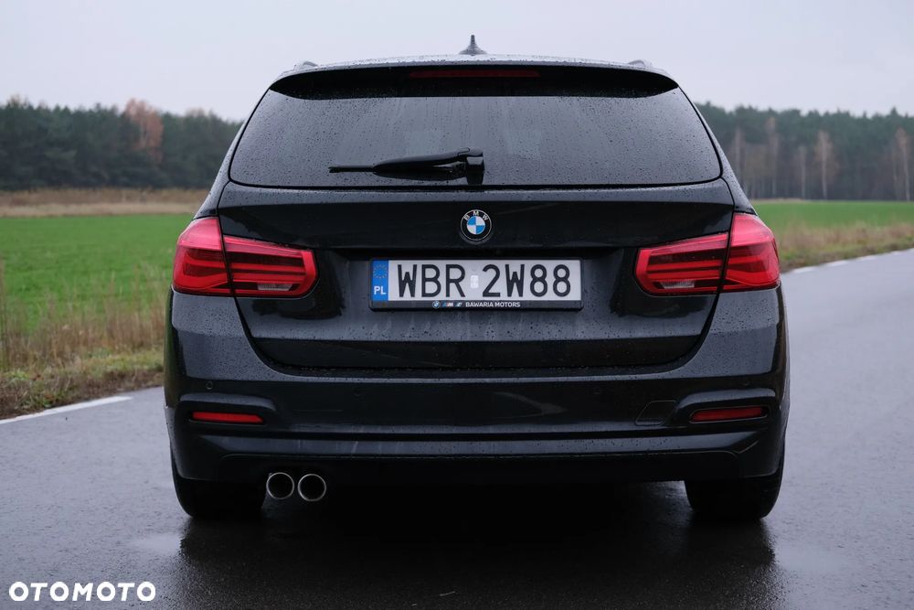BMW Seria 3 320d xDrive Advantage - 5