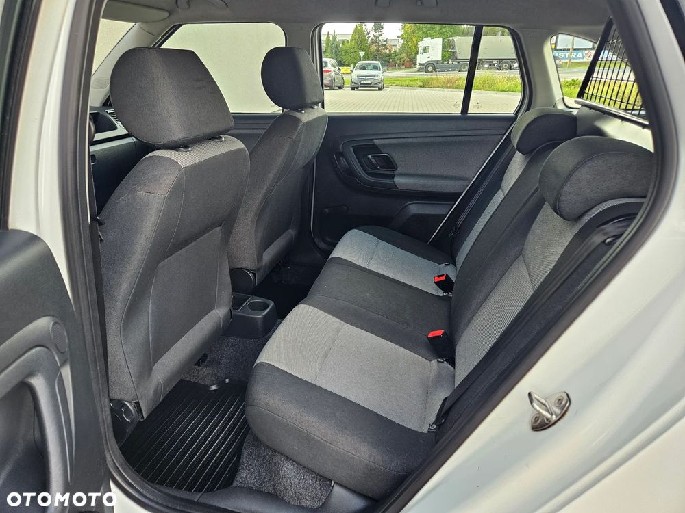 Skoda Fabia - 27
