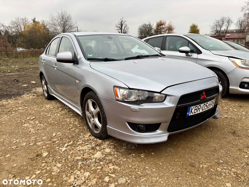 Mitsubishi Lancer 2.0 DID Instyle NAVI - 2