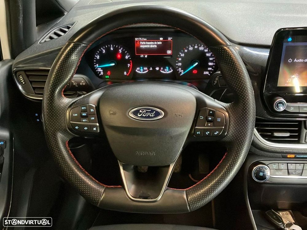 Ford Fiesta 1.0 EcoBoost ST-Line - 10