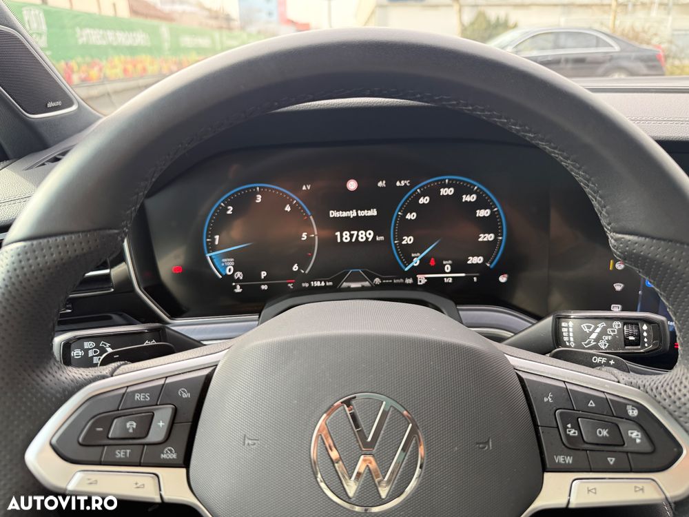 Volkswagen Touareg V6 TDI R-Style - 13