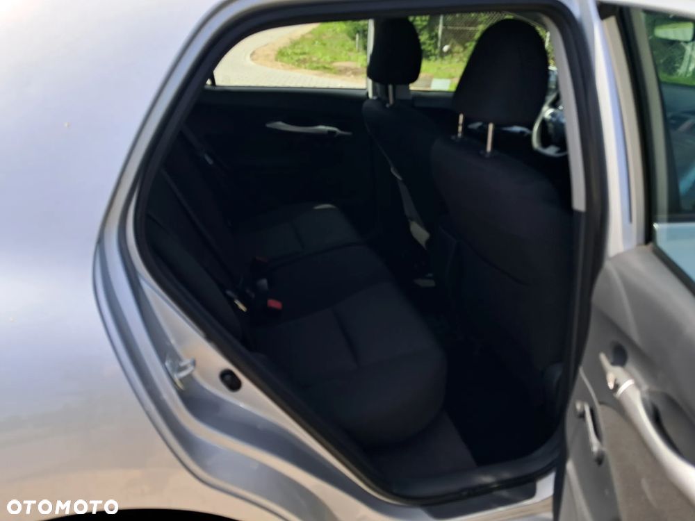 Toyota Auris 1.33 Dual-VVT-i Comfort - 19