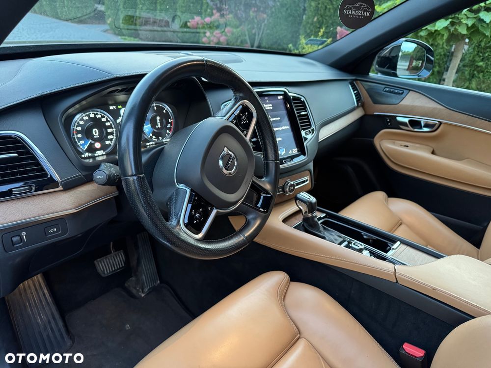 Volvo XC 90 D5 AWD Inscription 7os - 25