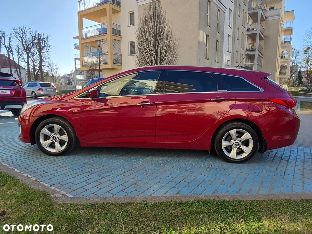 Hyundai i40 1.7 CRDi Comfort + - 5