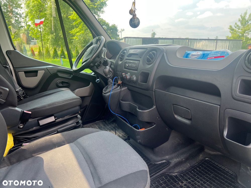 Renault Master - 10